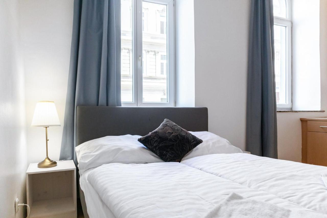 Attractive Apartment Near Wiener Stadthalle Ngoại thất bức ảnh